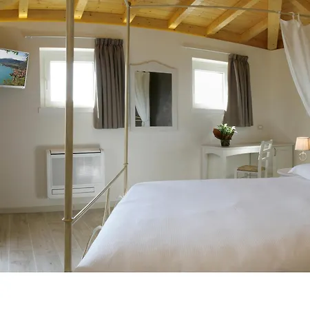 Relais Colle San Giorgio לינה וארוחת בוקר *