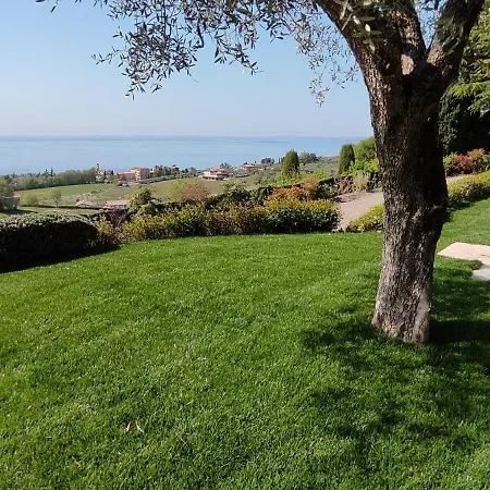 לינה וארוחת בוקר Relais Colle San Giorgio ברדולינו