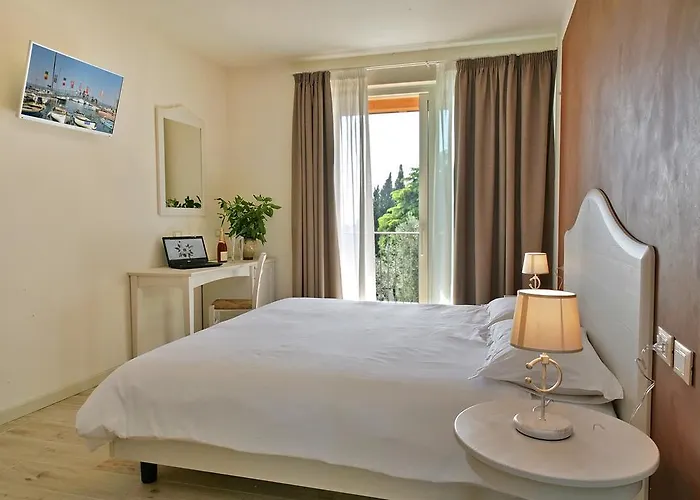 Bed & Breakfast Relais Colle San Giorgio 4*